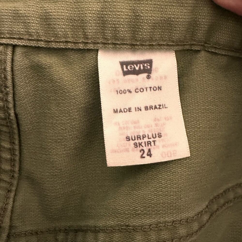 LAST CHANCE! Levi's Olive Green Denim Midi Skirt 100% Cotton size 24 - Picture 3 of 7